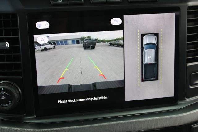 Used 2024 Ford F250 Platinum w/ FX4 Off-Road Package image 26