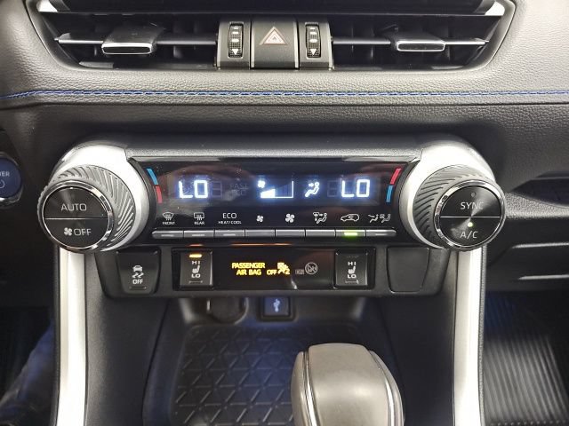 Used 2022 Toyota RAV4 XSE w/ XSE Grade Weather Package AWD/4WD image 24