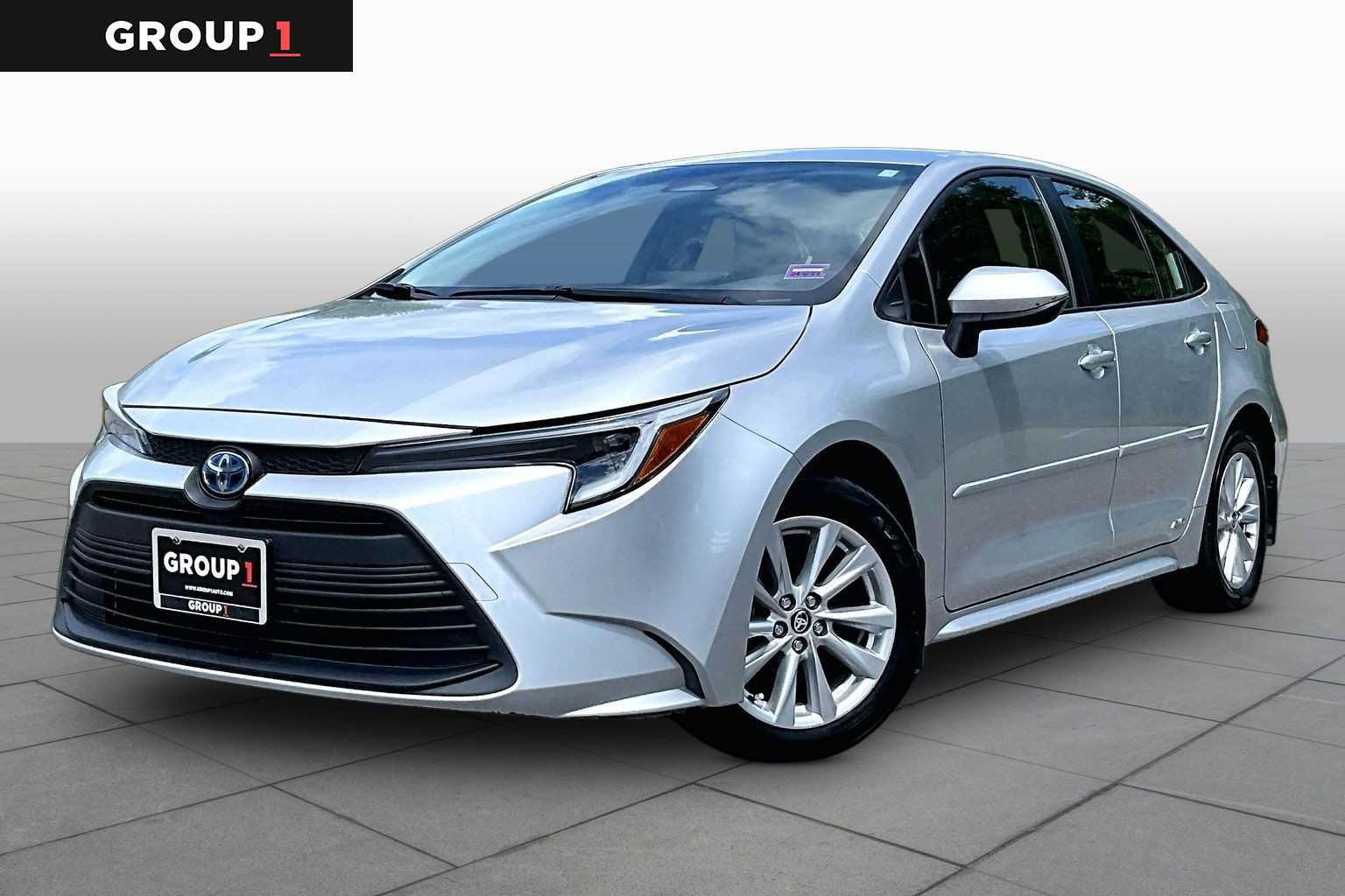 Used 2023 Toyota Corolla LE w/ LE Convenience Package AWD/4WD image 1