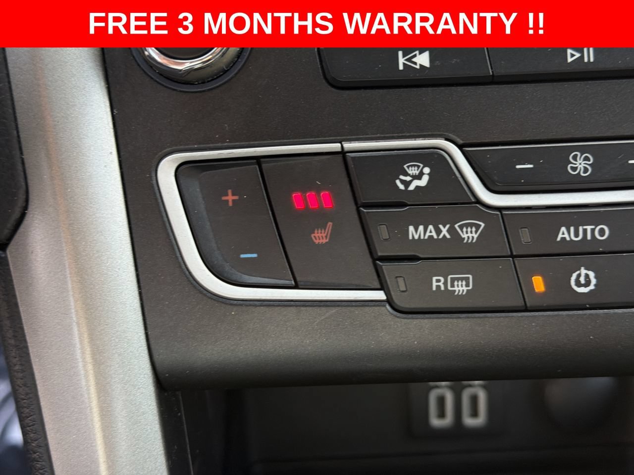 Used 2020 Ford Fusion SEL FWD image 42