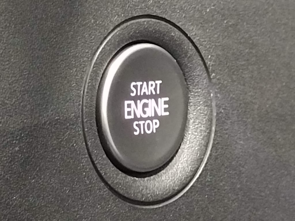 New 2026 Volkswagen ID.4 Pro S image 32