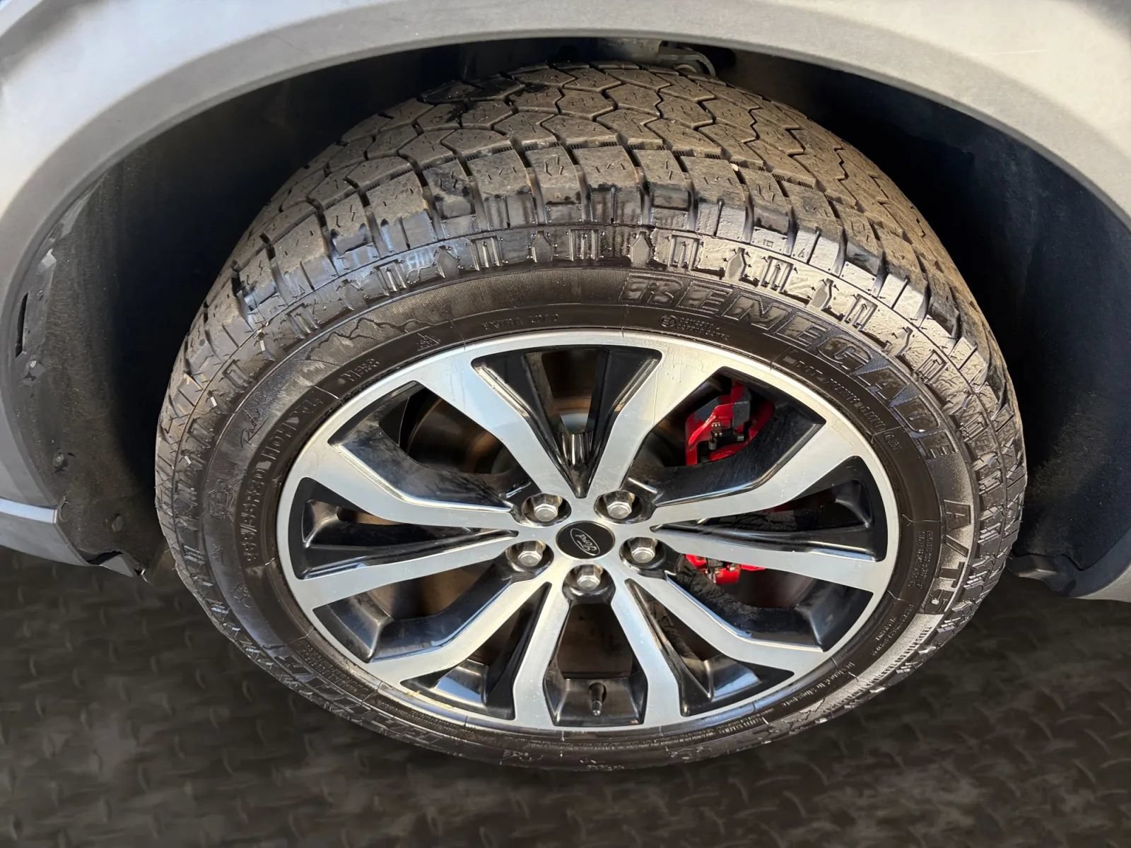 Used 2020 Ford Explorer ST w/ ST Street Pack AWD/4WD image 36