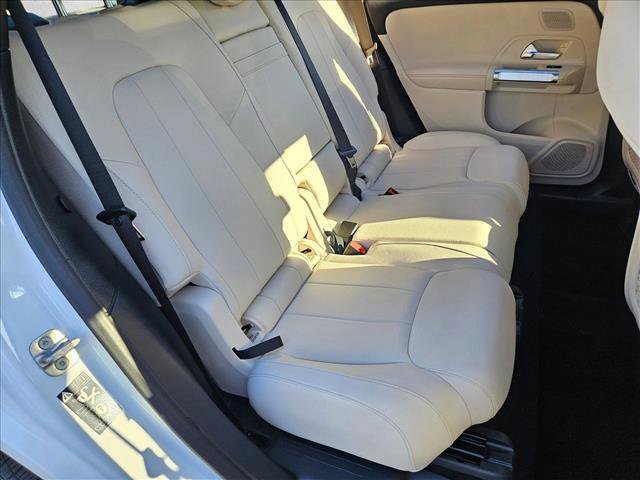 Used 2026 Mercedes-Benz GLB 250 image 18