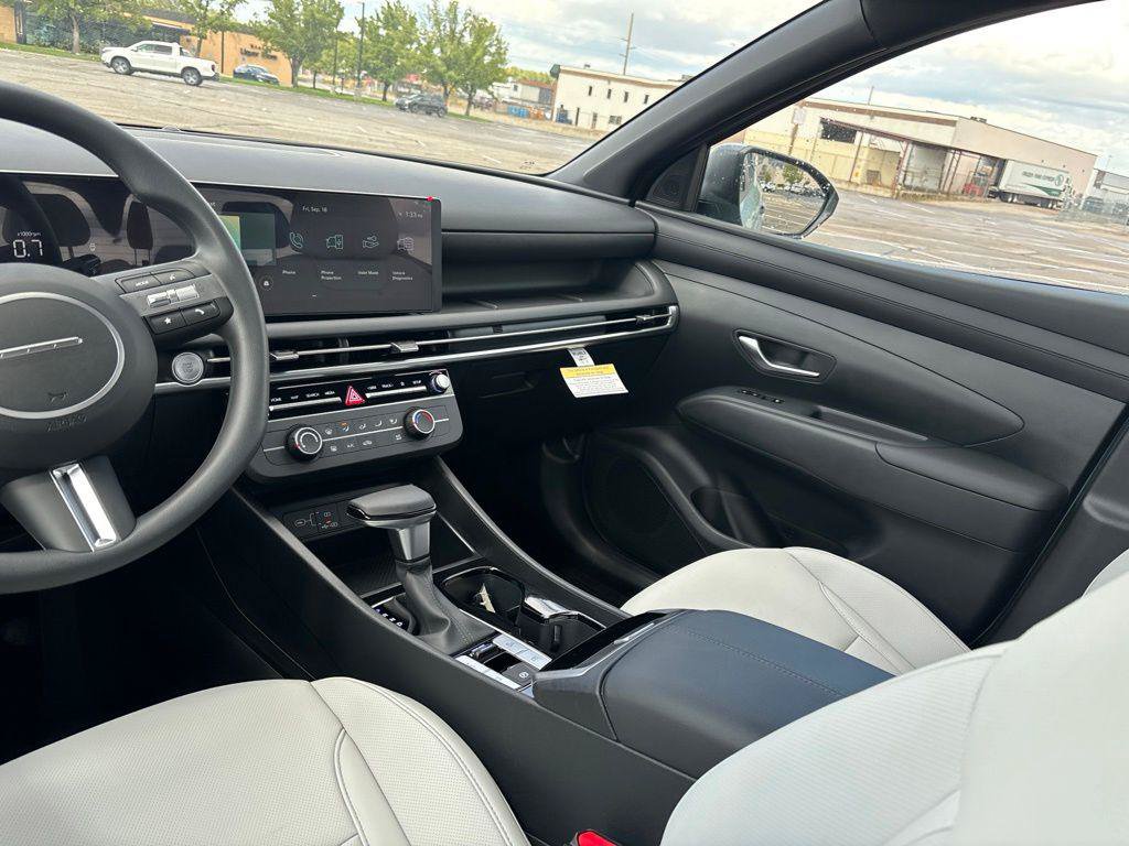 New 2027 Hyundai Santa Cruz SE AWD/4WD image 22
