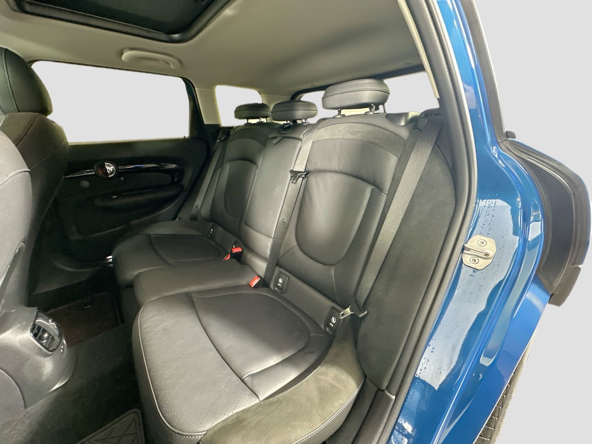 Used 2023 MINI Cooper Clubman S image 29