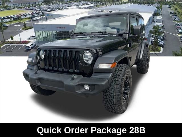 Certified 2018 Jeep Wrangler Sport AWD/4WD image 3