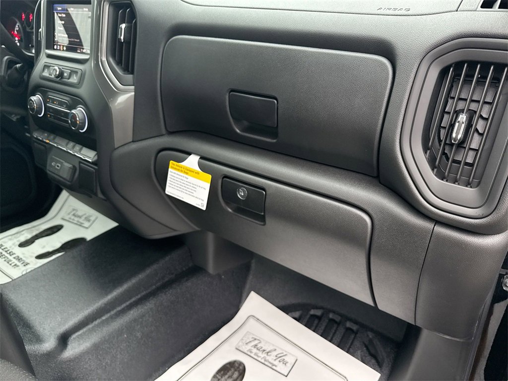 New 2026 Chevrolet Silverado 1500 W/T image 33