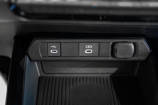 New 2026 Toyota Prius LE image 22