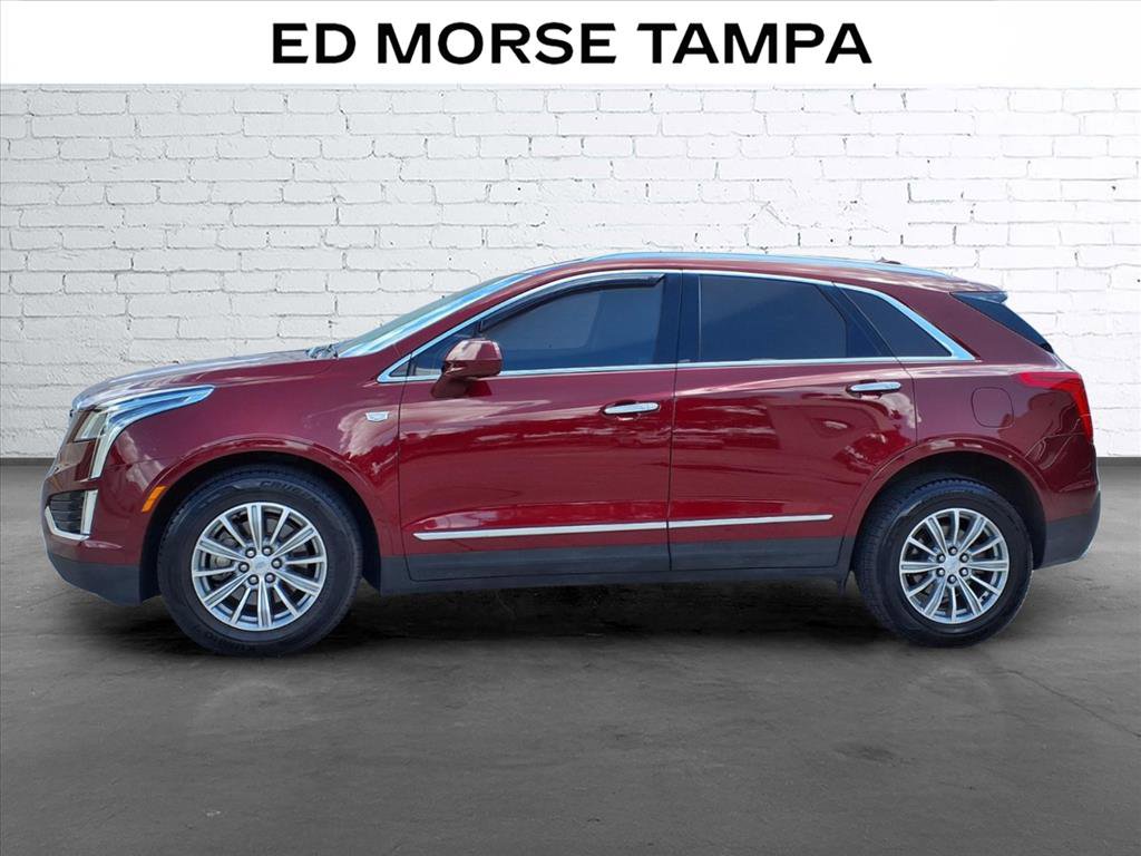 Used 2017 Cadillac XT5 Luxury w/ Driver Awareness Package FWD image 2