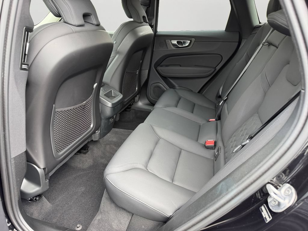 Certified 2026 Volvo XC60 B5 Plus w/ Protection Package Premier AWD/4WD image 12