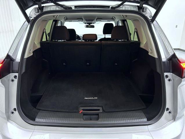 Certified 2025 Nissan Rogue SV AWD/4WD image 21