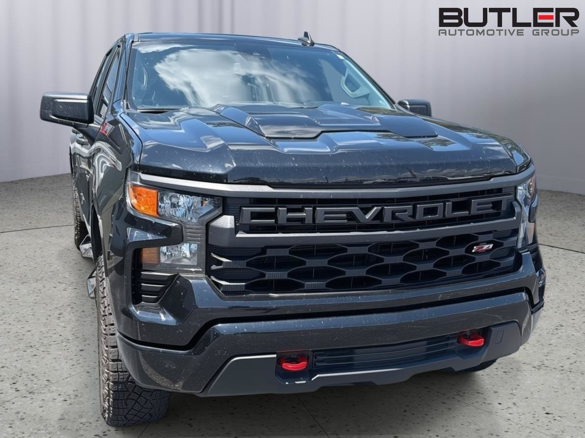 Certified 2026 Chevrolet Silverado 1500 Custom Trail Boss AWD/4WD image 5
