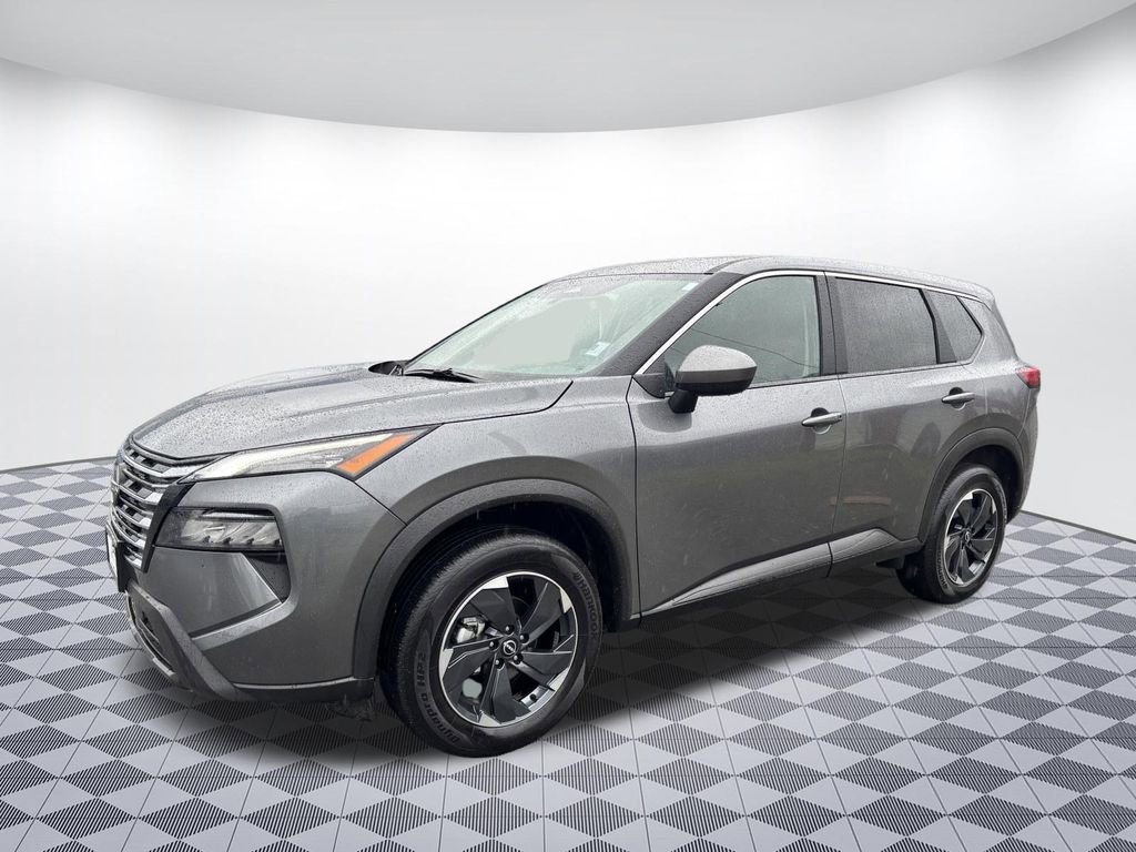 Used 2025 Nissan Rogue SV image 3
