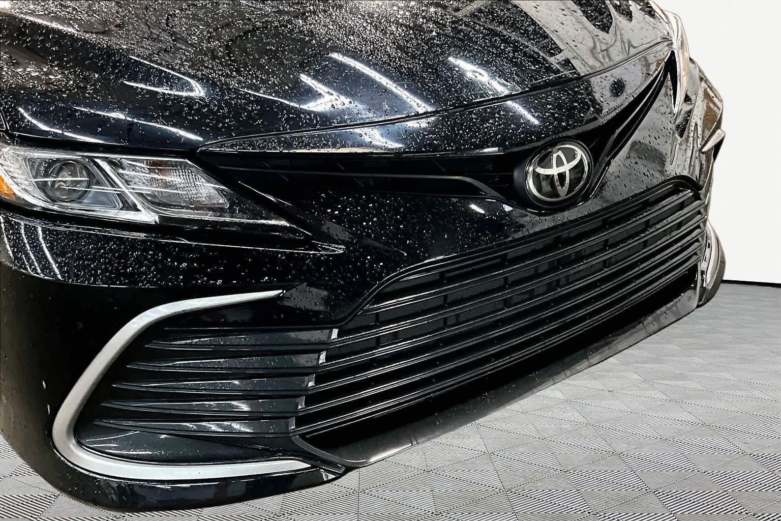Used 2024 Toyota Camry LE FWD image 30