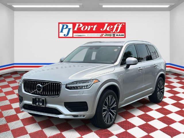 Used 2022 Volvo XC90 T6 Momentum w/ Climate Package