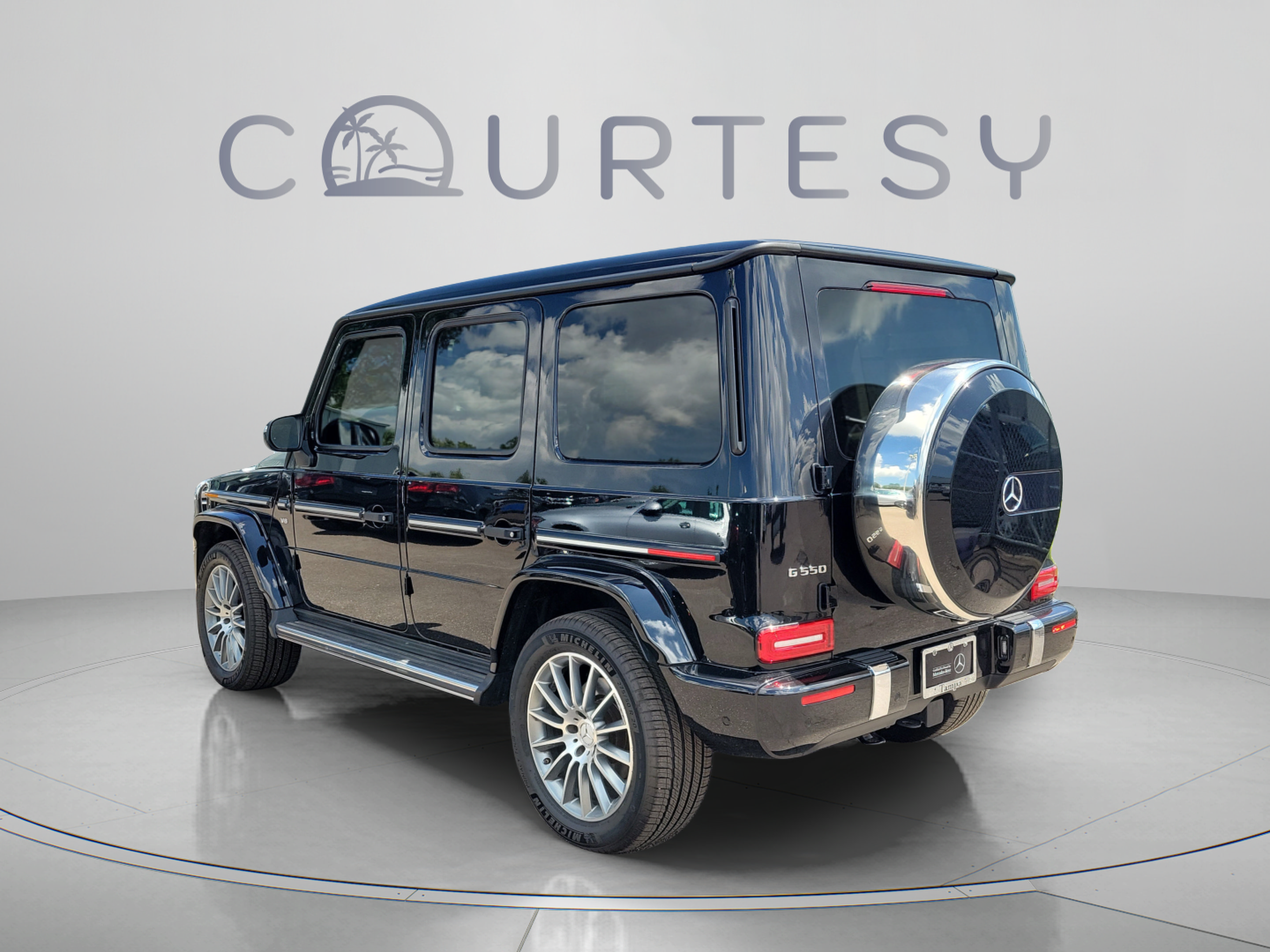 Certified 2021 Mercedes-Benz G 550 image 2