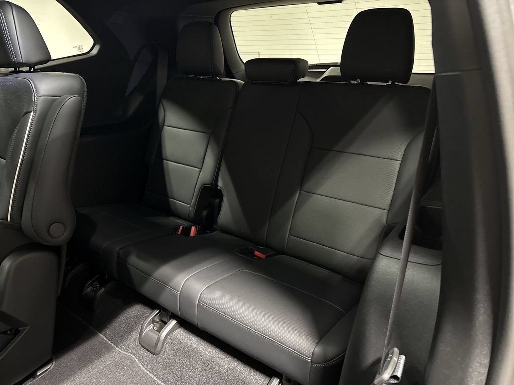 New 2027 Buick Enclave Sport Touring w/ Super Cruise Package AWD/4WD image 25