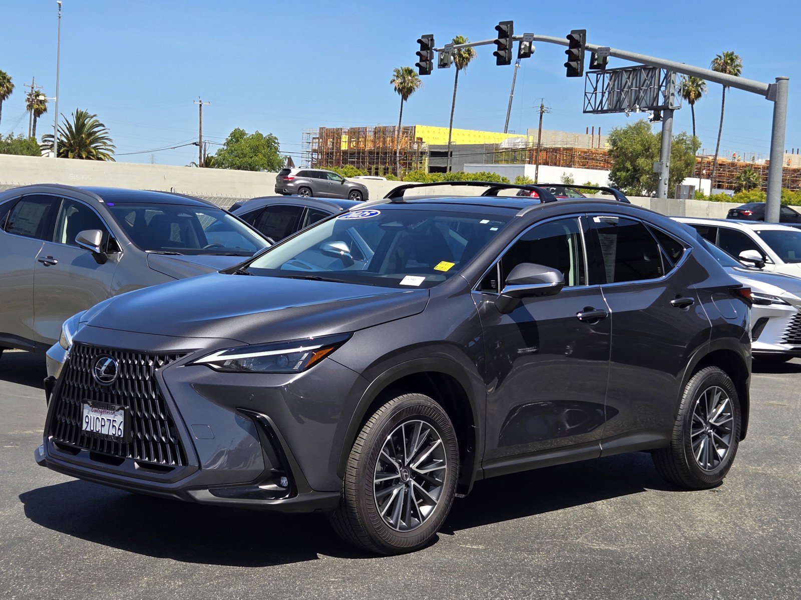 Used 2025 Lexus NX 350h AWD w/ Accessory Package (2T) image 8