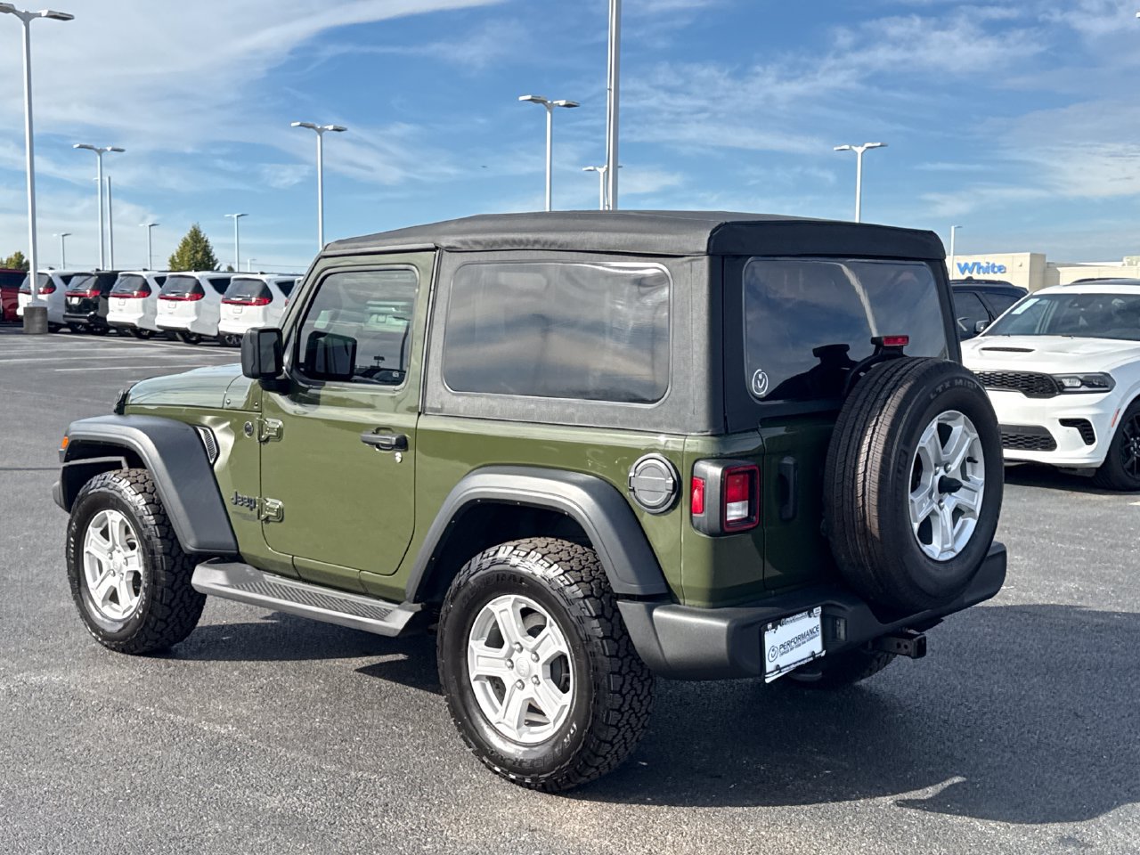 Used 2021 Jeep Wrangler Sport AWD/4WD image 4