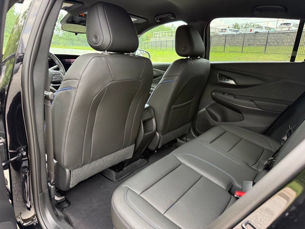 New 2026 Buick Envista Sport Touring w/ Convenience I Package FWD image 20