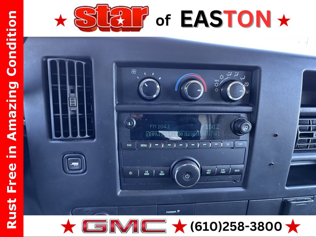 Used 2015 GMC Savana 3500 Extended w/ Smoker's Package image 18