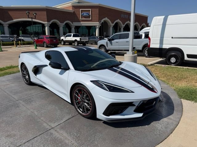 Used 2024 Chevrolet Corvette Stingray Coupe w/ 1LT RWD image 2