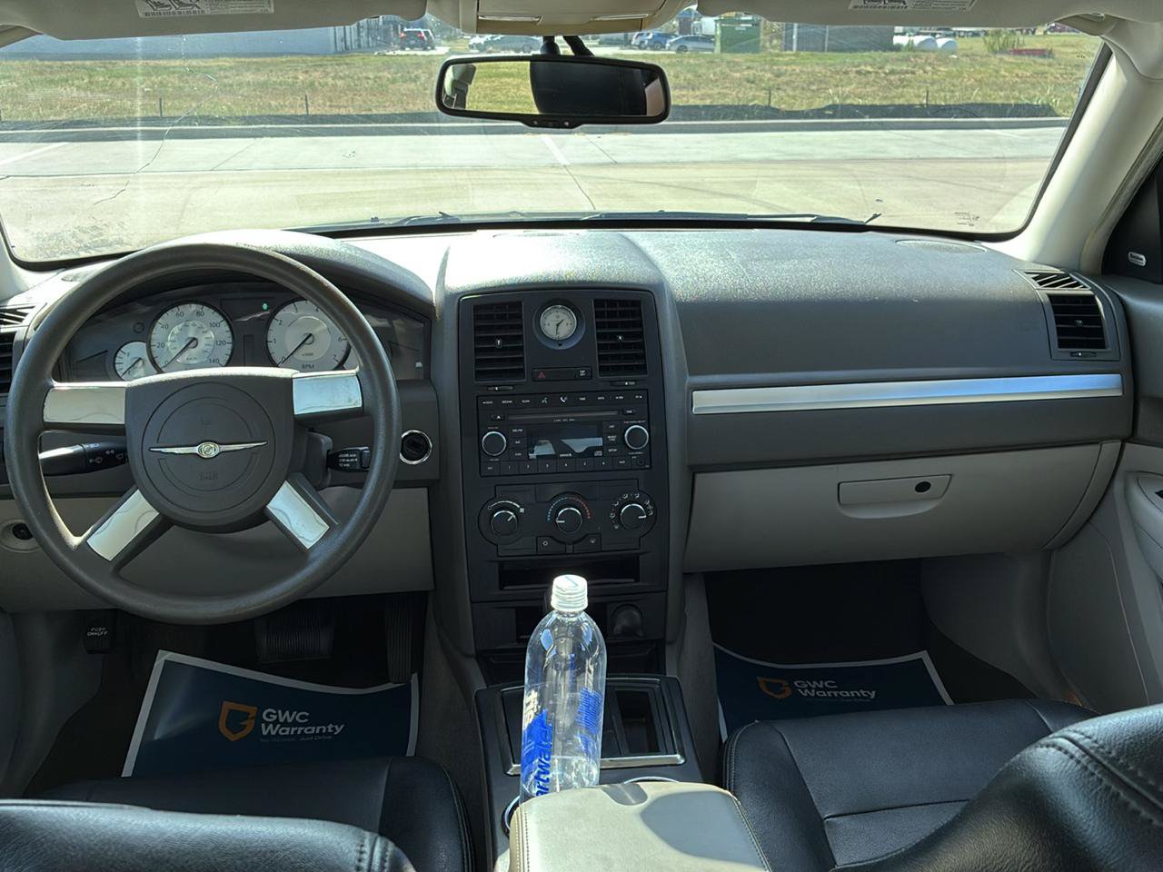 Used 2008 Chrysler 300 LX RWD image 26