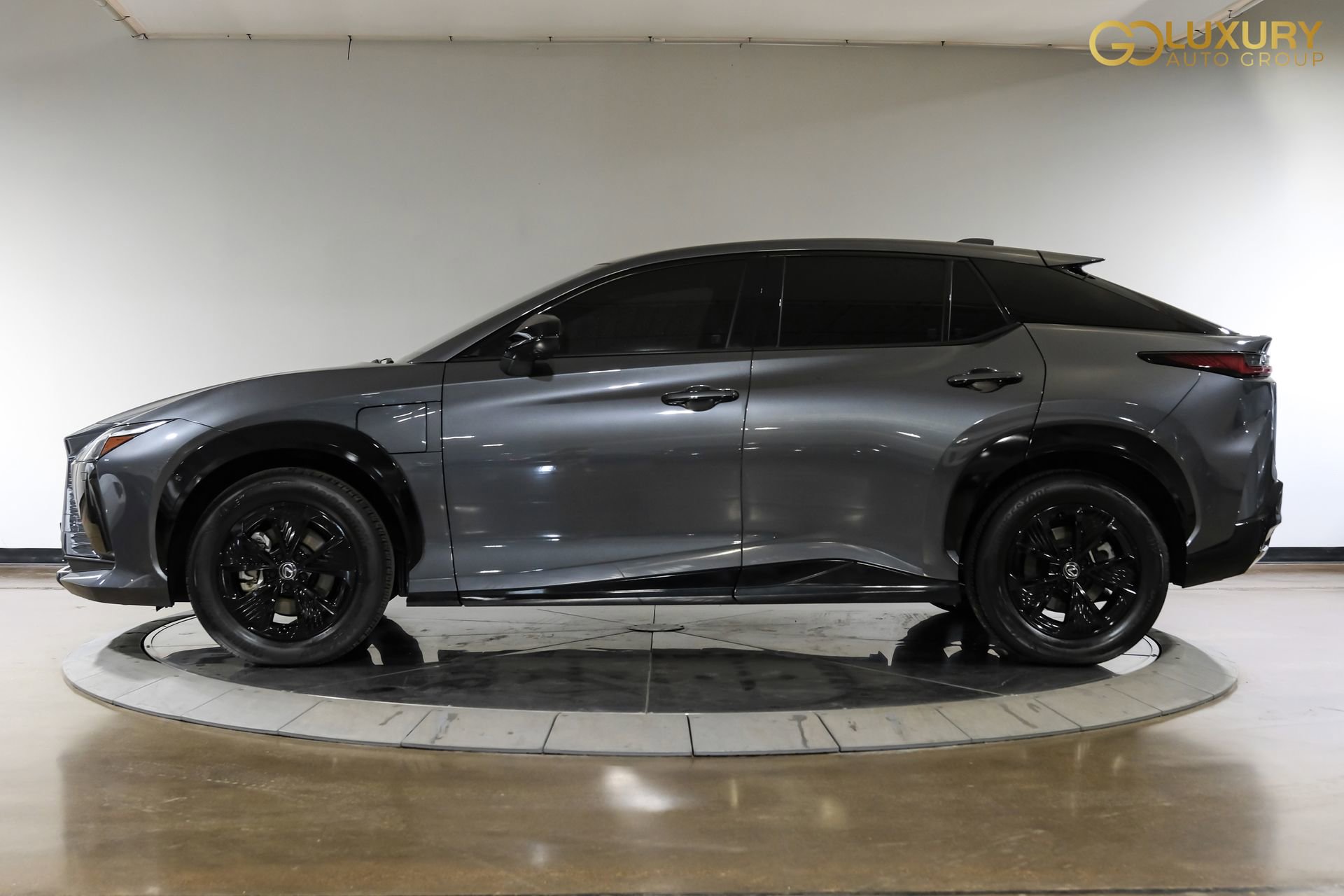 Used 2023 Lexus RZ 450e Premium w/ Technology Package image 12
