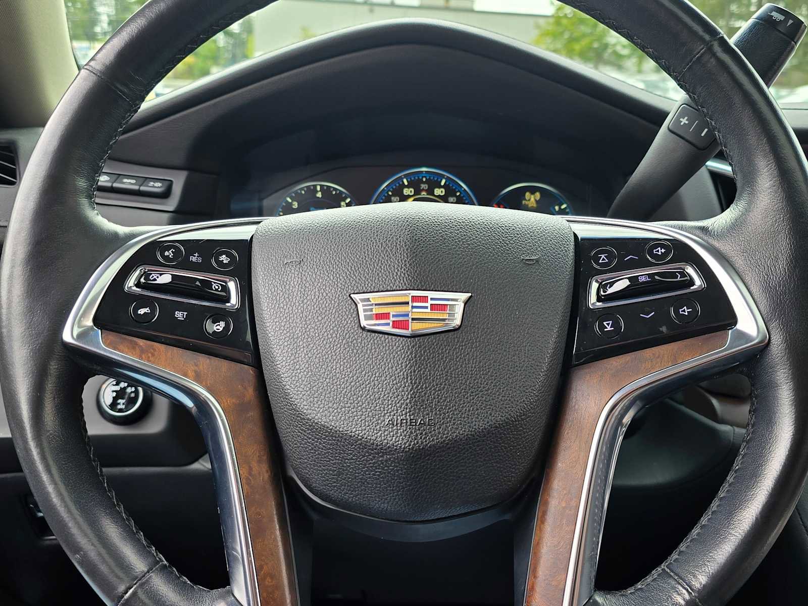 Used 2015 Cadillac Escalade Premium AWD/4WD image 26