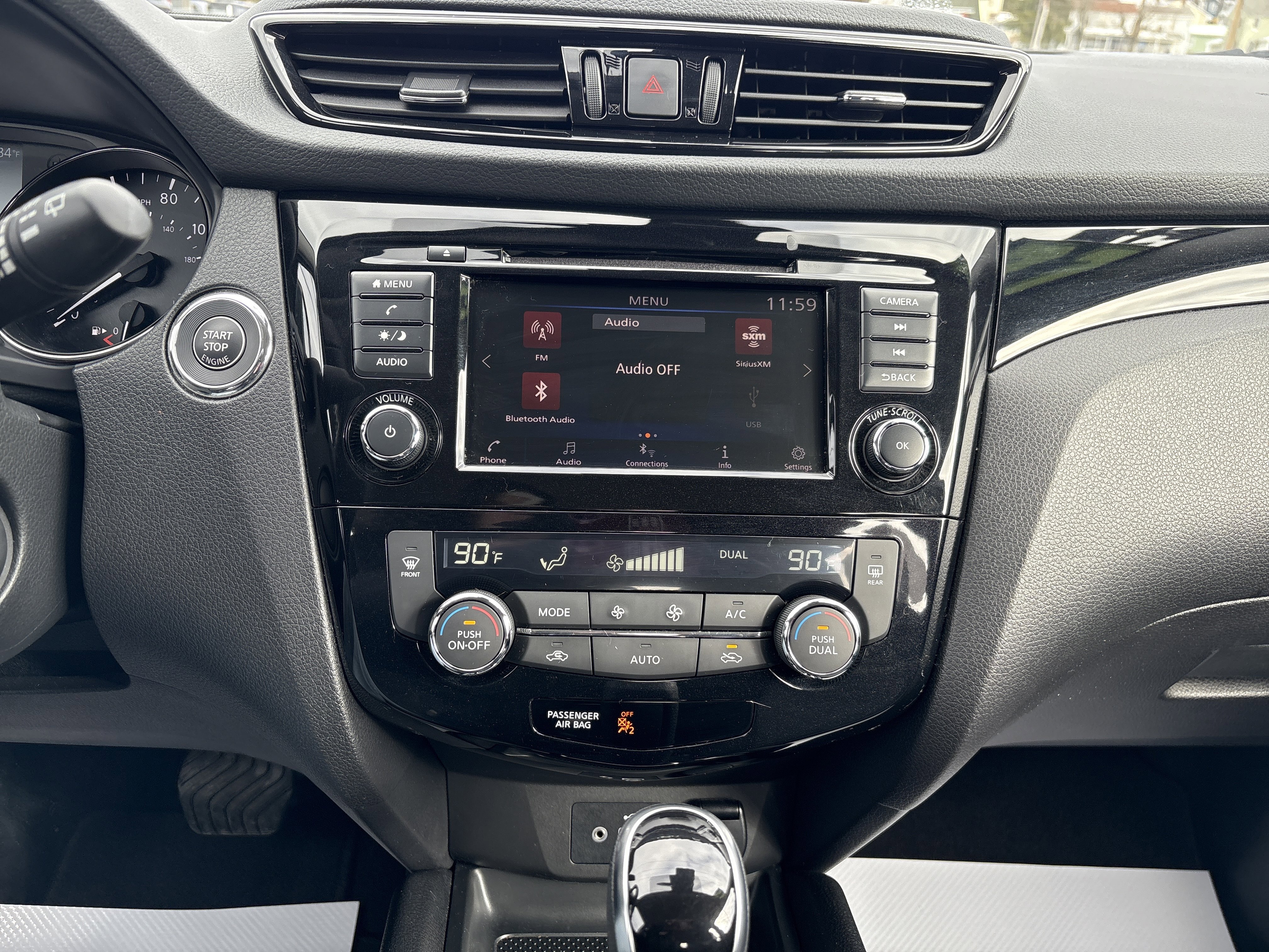 Used 2022 Nissan Rogue Sport SV image 26