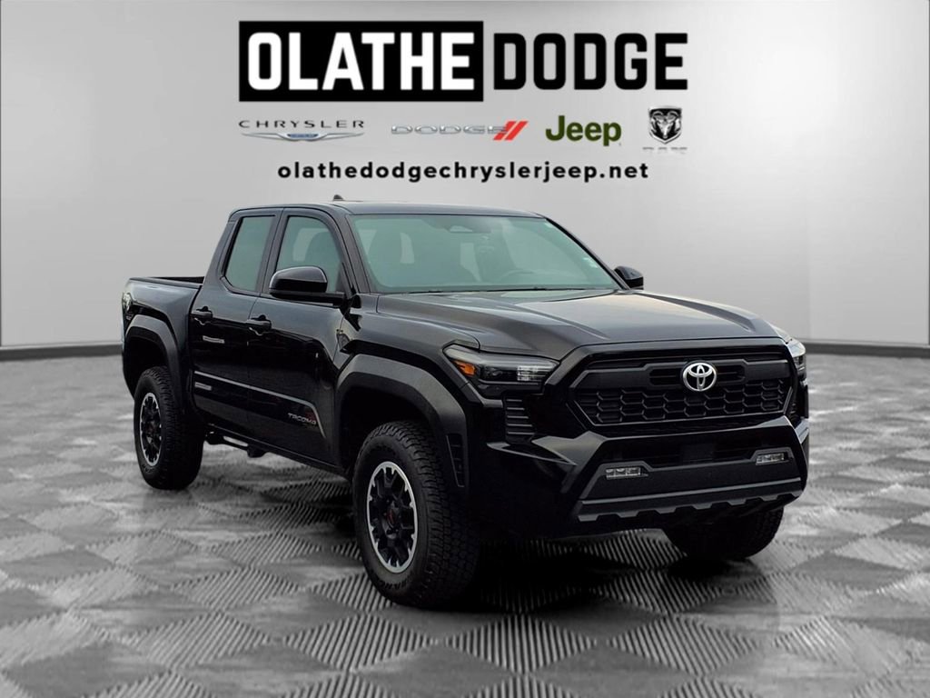 Used 2024 Toyota Tacoma TRD Off-Road image 30
