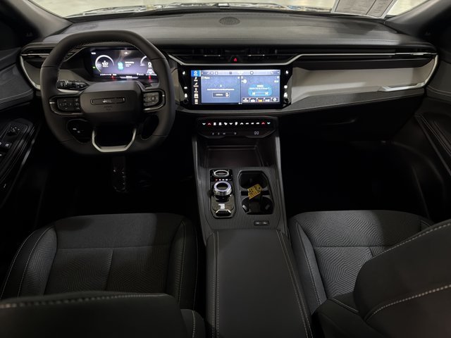 Used 2026 Jeep Cherokee Laredo AWD/4WD image 25