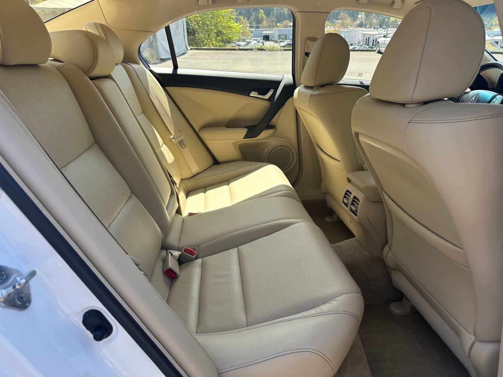 Used 2013 Acura TSX w/ Technology Package FWD image 11