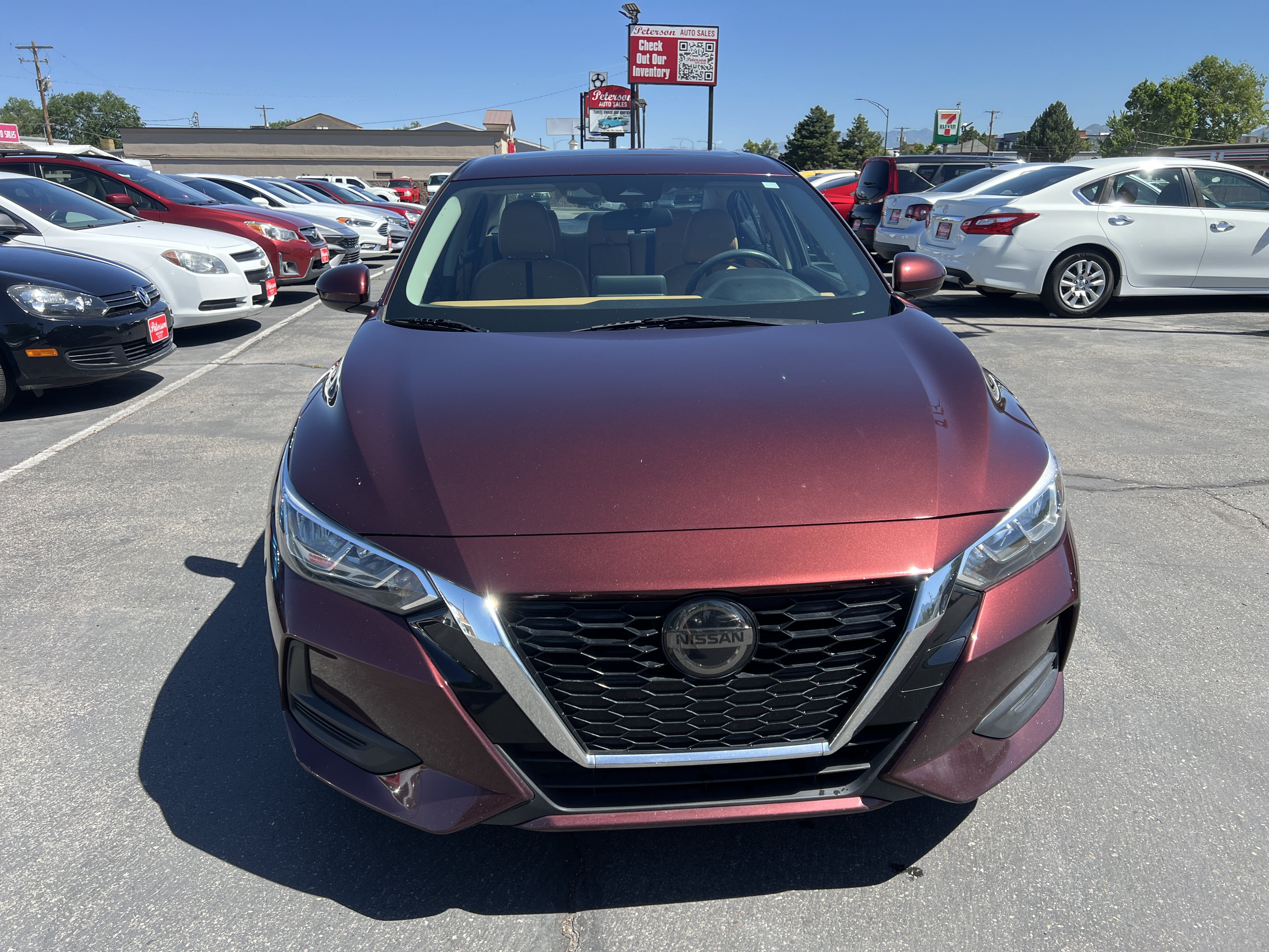 Used 2021 Nissan Sentra SV w/ SV Premium Package FWD image 3