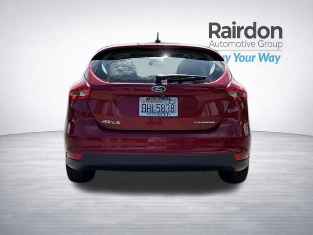 Used 2015 Ford Focus Titanium w/ Titanium Technology Package FWD image 6