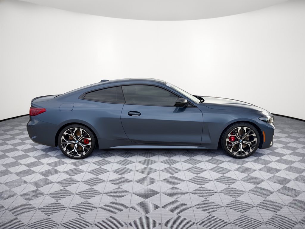 Used 2026 BMW 430i Coupe w/ M Sport Package RWD image 8