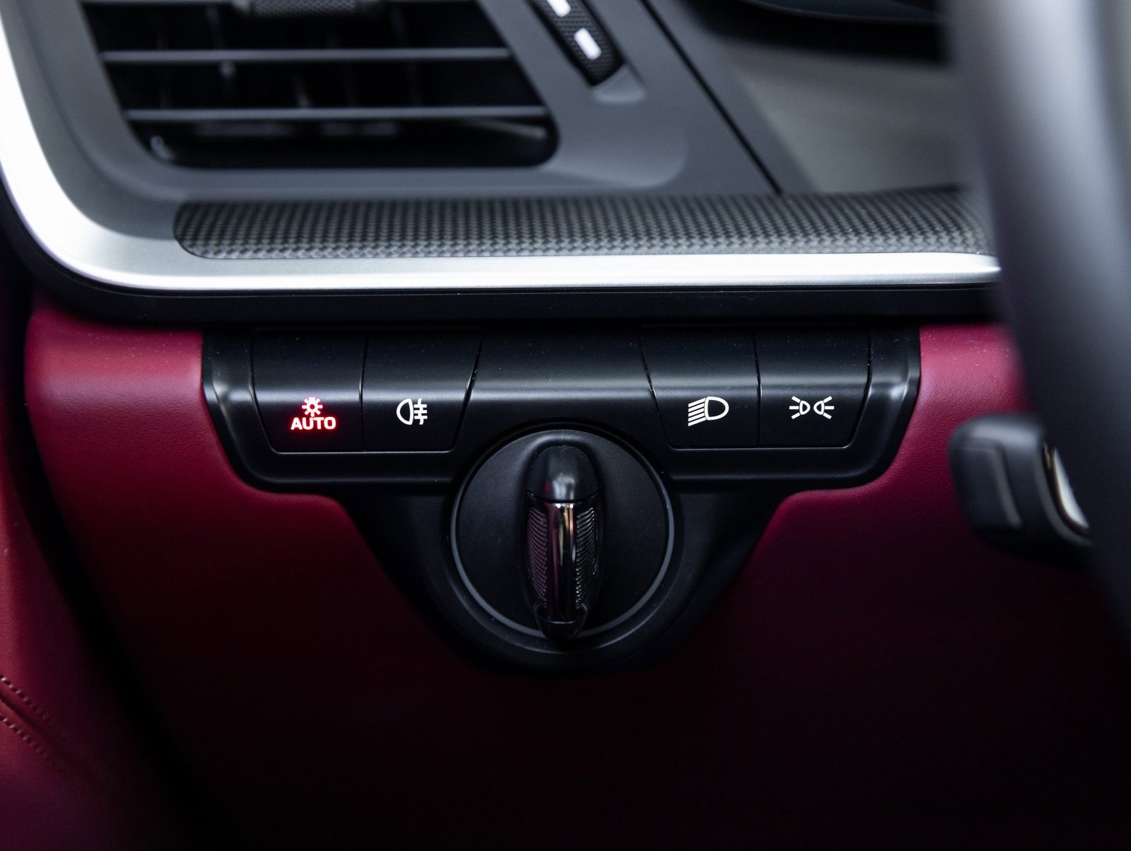 Certified 2024 Porsche 911 Turbo S image 19