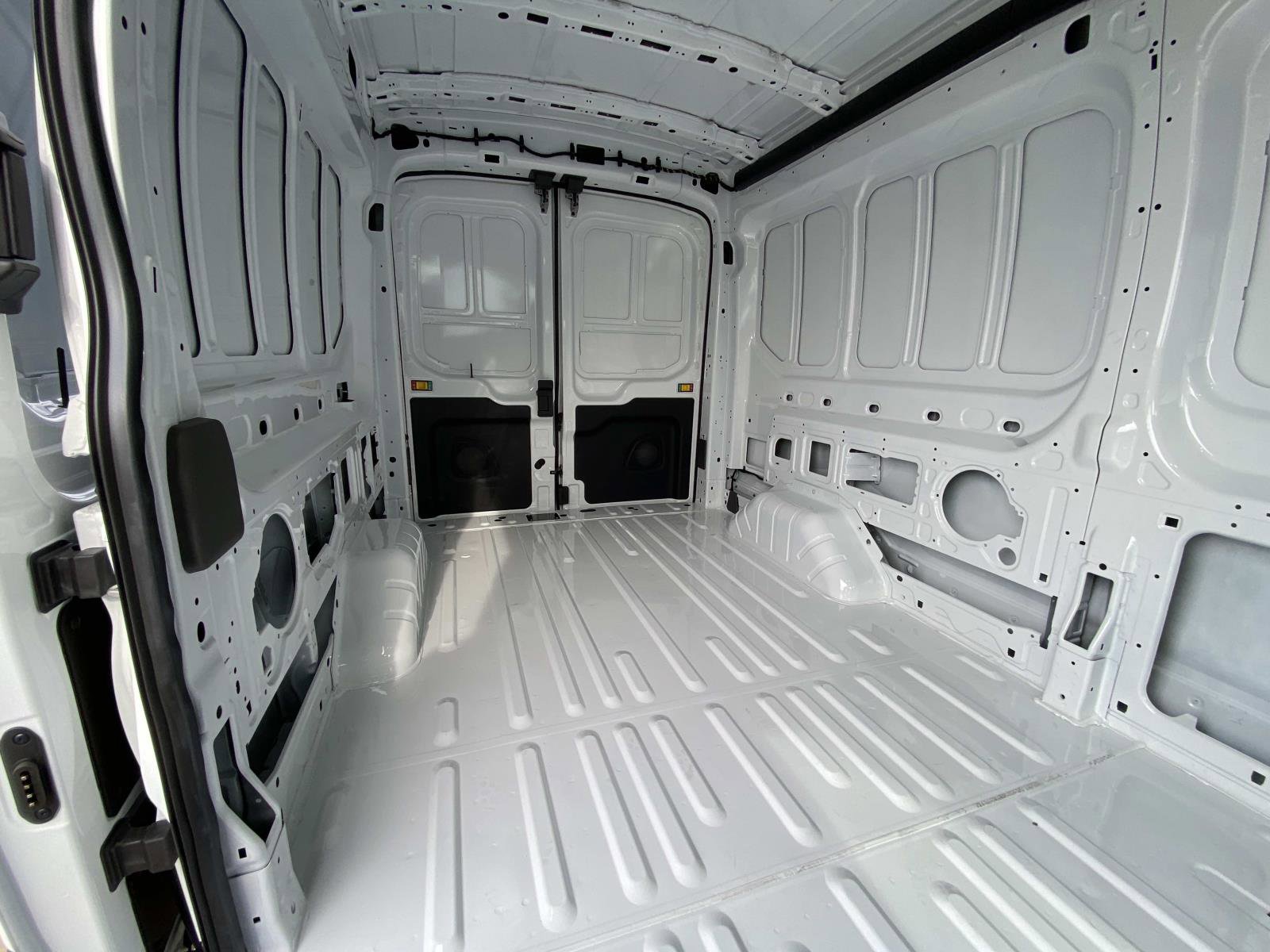 New 2026 Ford Transit 250 148 Medium Roof image 11