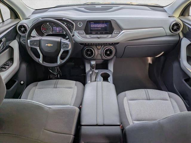 Used 2020 Chevrolet Blazer LT FWD image 17
