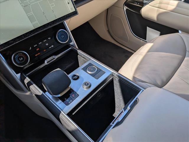 Used 2023 Land Rover Range Rover SE AWD/4WD image 11