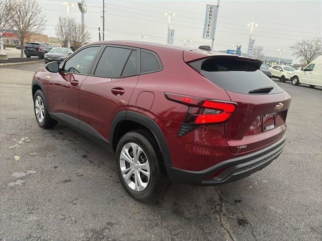Used 2024 Chevrolet Trax LS image 10