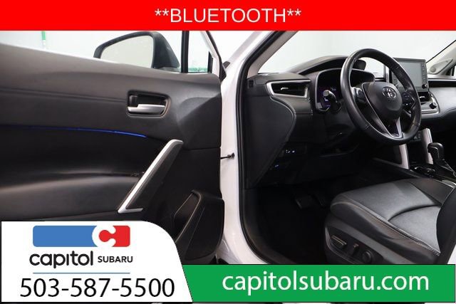 Used 2022 Toyota Corolla Cross XLE image 10