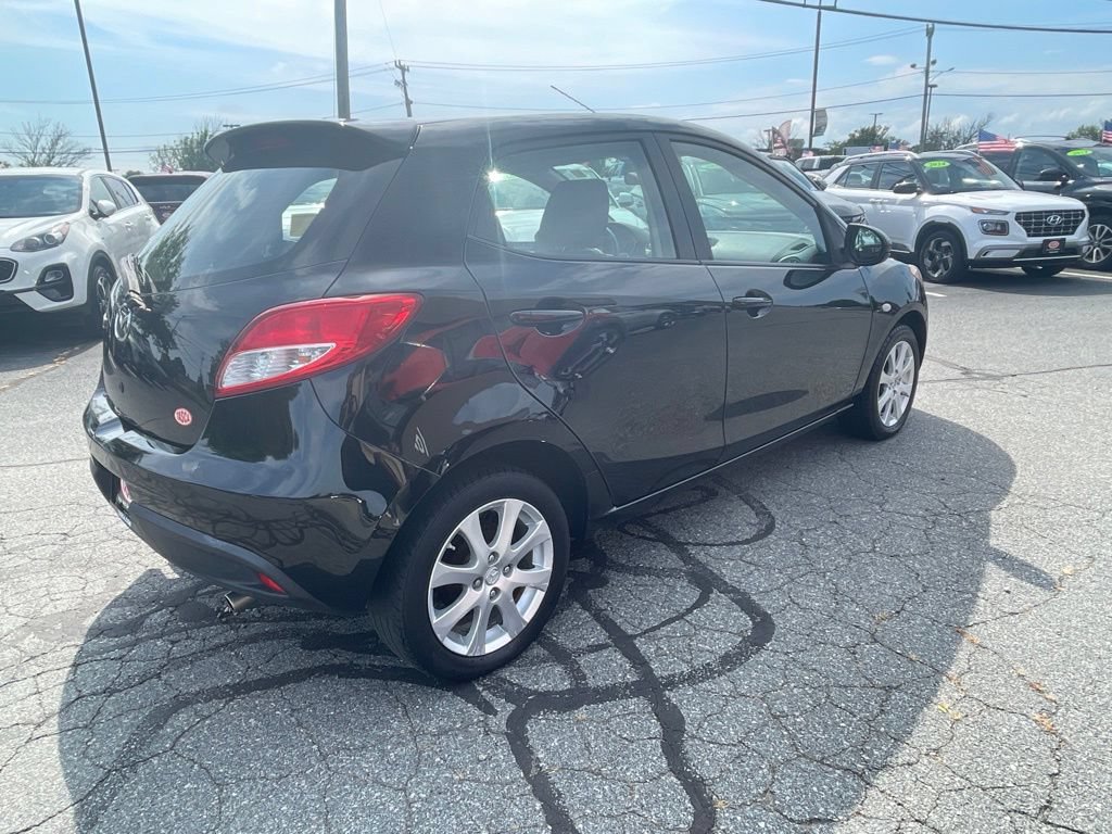 Used 2011 MAZDA MAZDA2 Touring FWD image 5