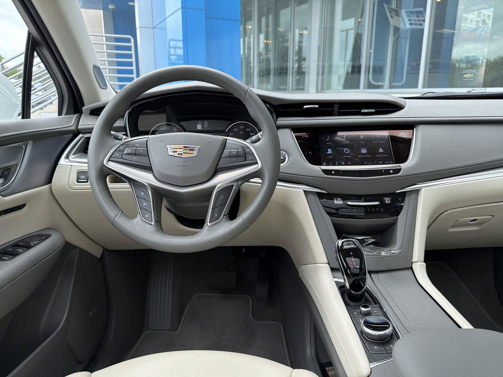Used 2025 Cadillac XT5 Premium Luxury AWD/4WD image 19