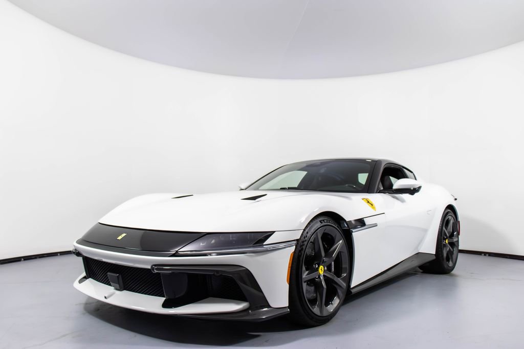 Certified 2025 Ferrari 12Cilindri image 29
