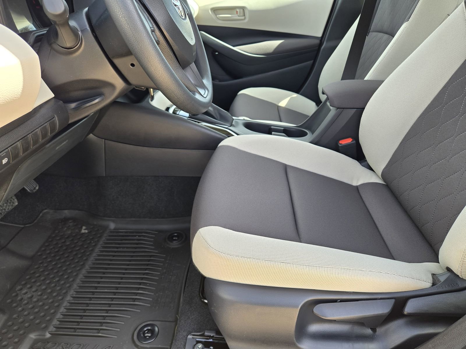 New 2026 Toyota Corolla LE image 12