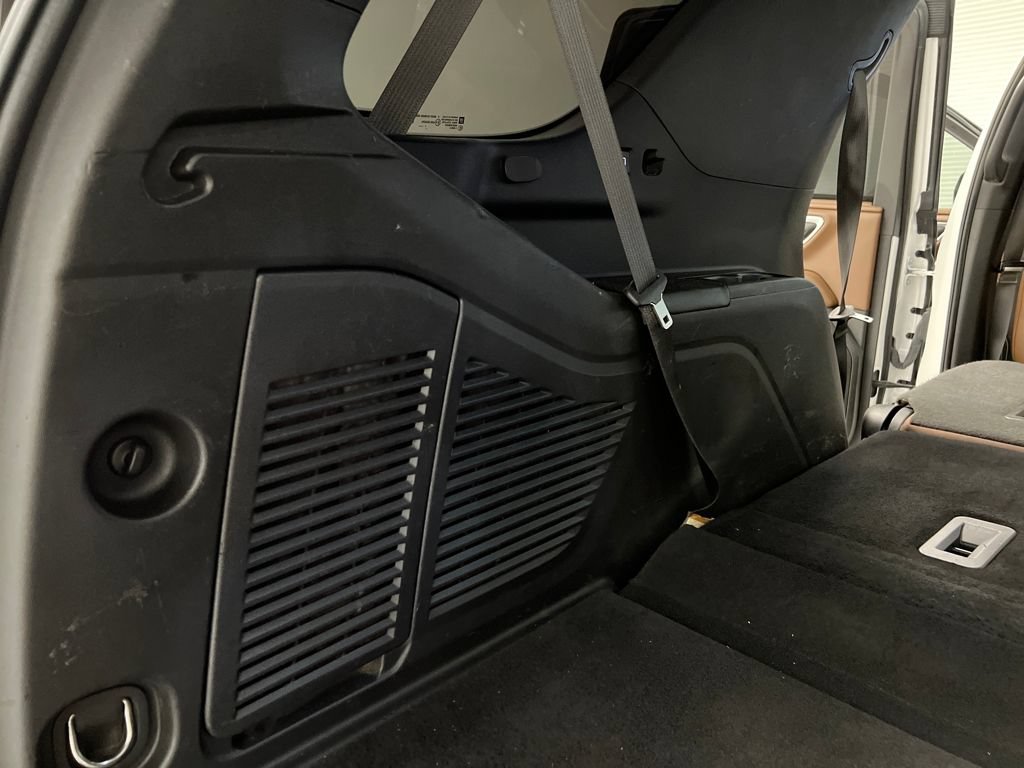 Used 2022 Chevrolet Tahoe High Country AWD/4WD image 43