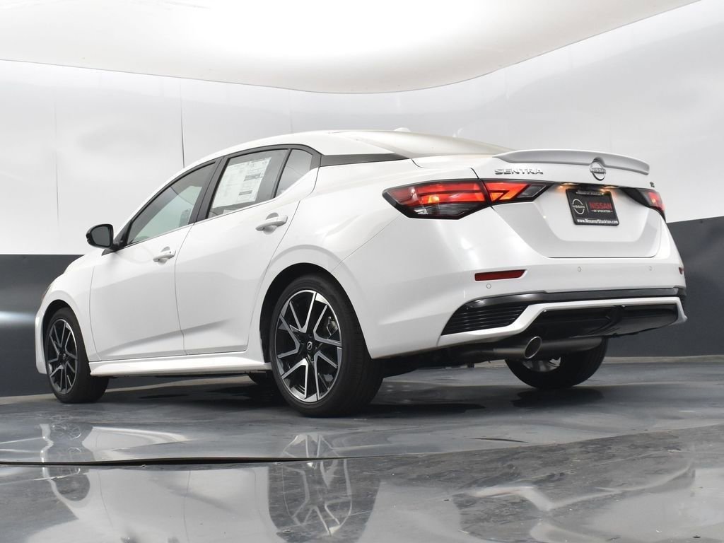 New 2025 Nissan Sentra SR image 34