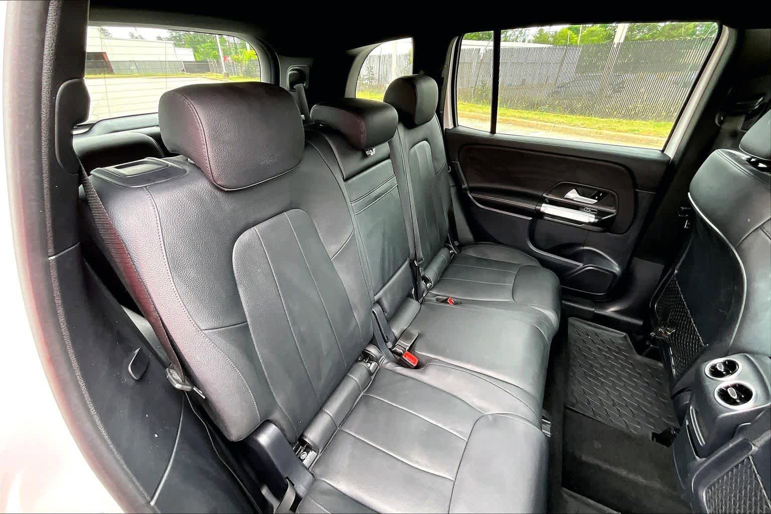 Used 2022 Mercedes-Benz GLB 250 image 20
