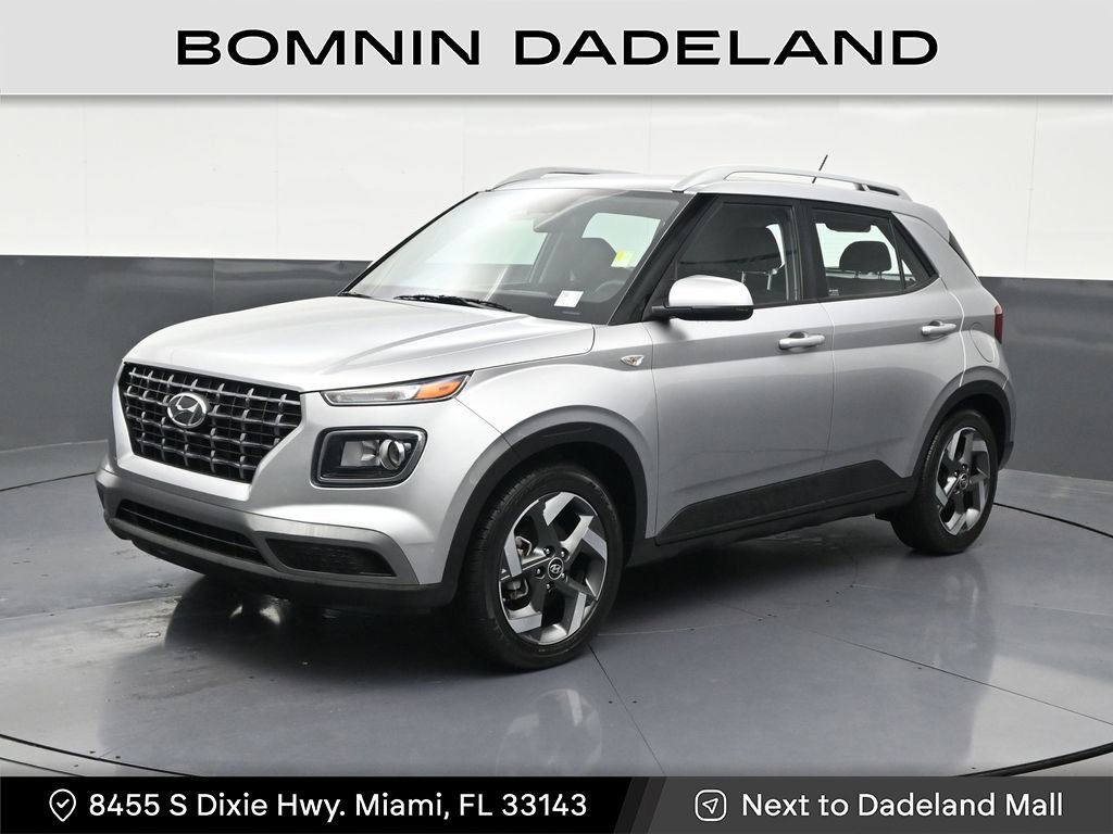 Used 2023 Hyundai Venue SEL w/ Cargo Package